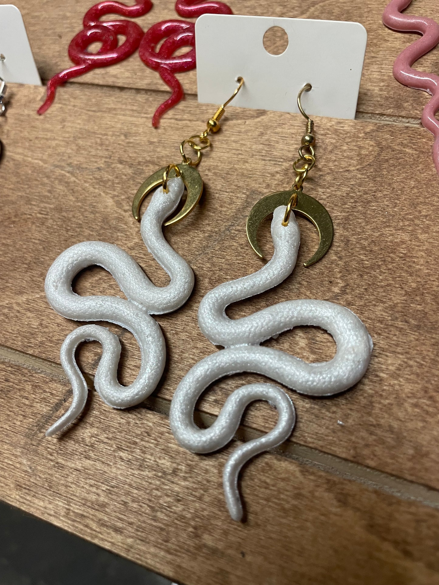 Ophidia Earrings - Pearlescent Clay