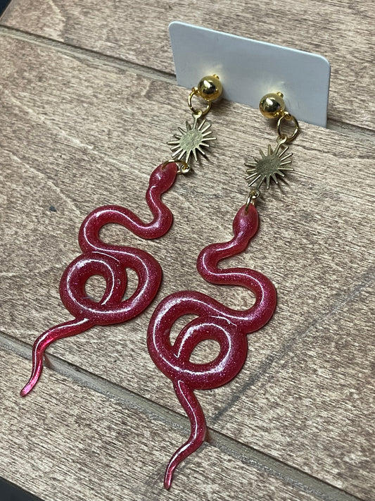 Elapidae Earrings - Magenta Resin